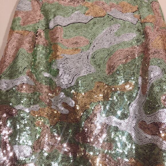LF. Rouge Sequin Camo Camouflage Skirt Size 10 - Picture 2 of 6